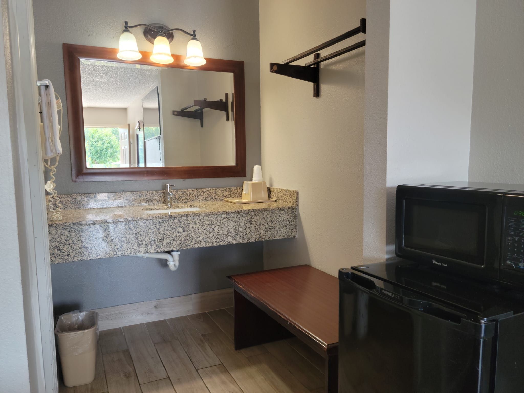 Thomasville motel with Private entrance
